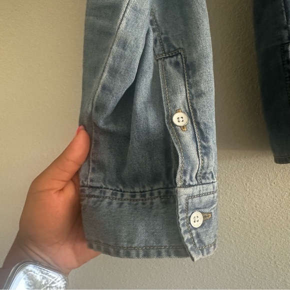 BP Light Blue Denim Bleached Distressed Button Up Collared Shirt Women's small - Picture 5 of 6